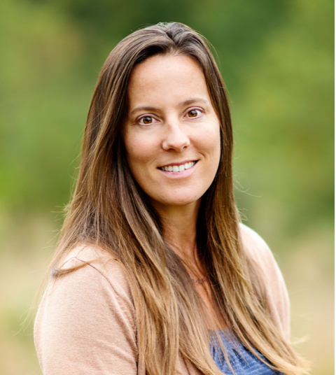 Christine Gyovai-Headshot