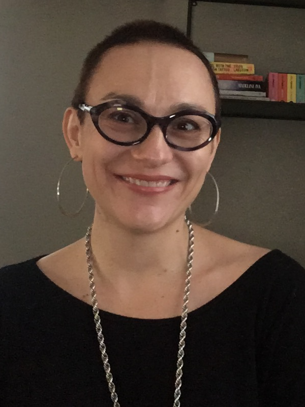 Michelle Oliva headshot